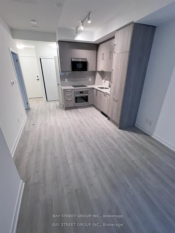 Photo 7 of Unit 737A, 8119 Birchmount Road, Markham, Unionville — HOMEH