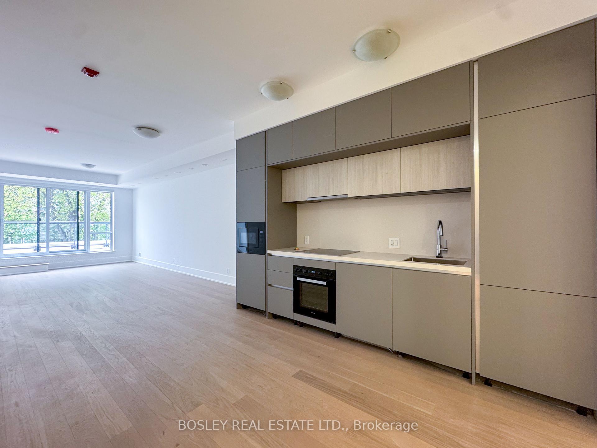 Photo 6 of Unit 302, 800 Broadview Avenue, Toronto, Playter Estates-Danforth — HOMEH