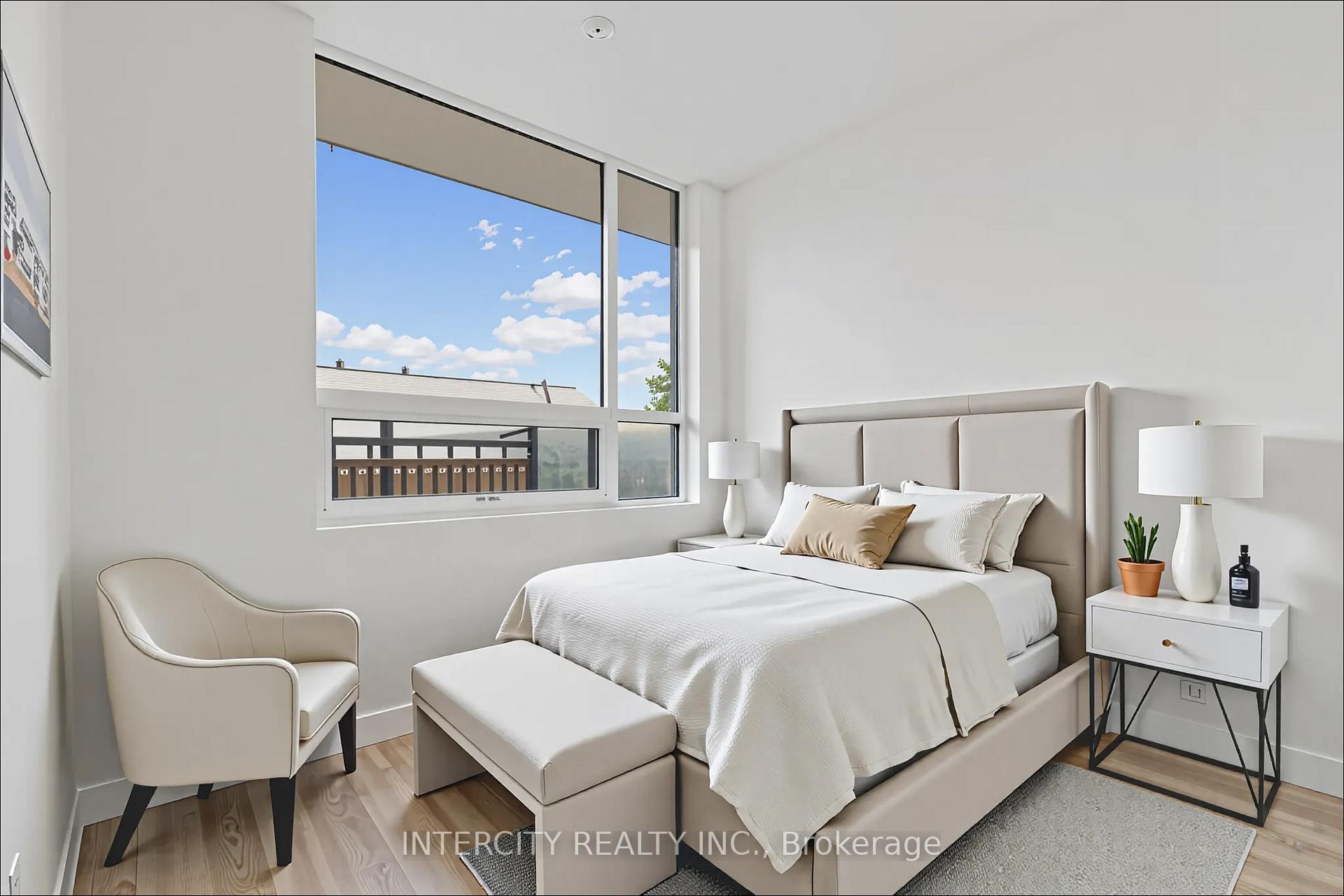 Photo 13 of Unit 135, 2075 King Road, King, King City — HOMEH