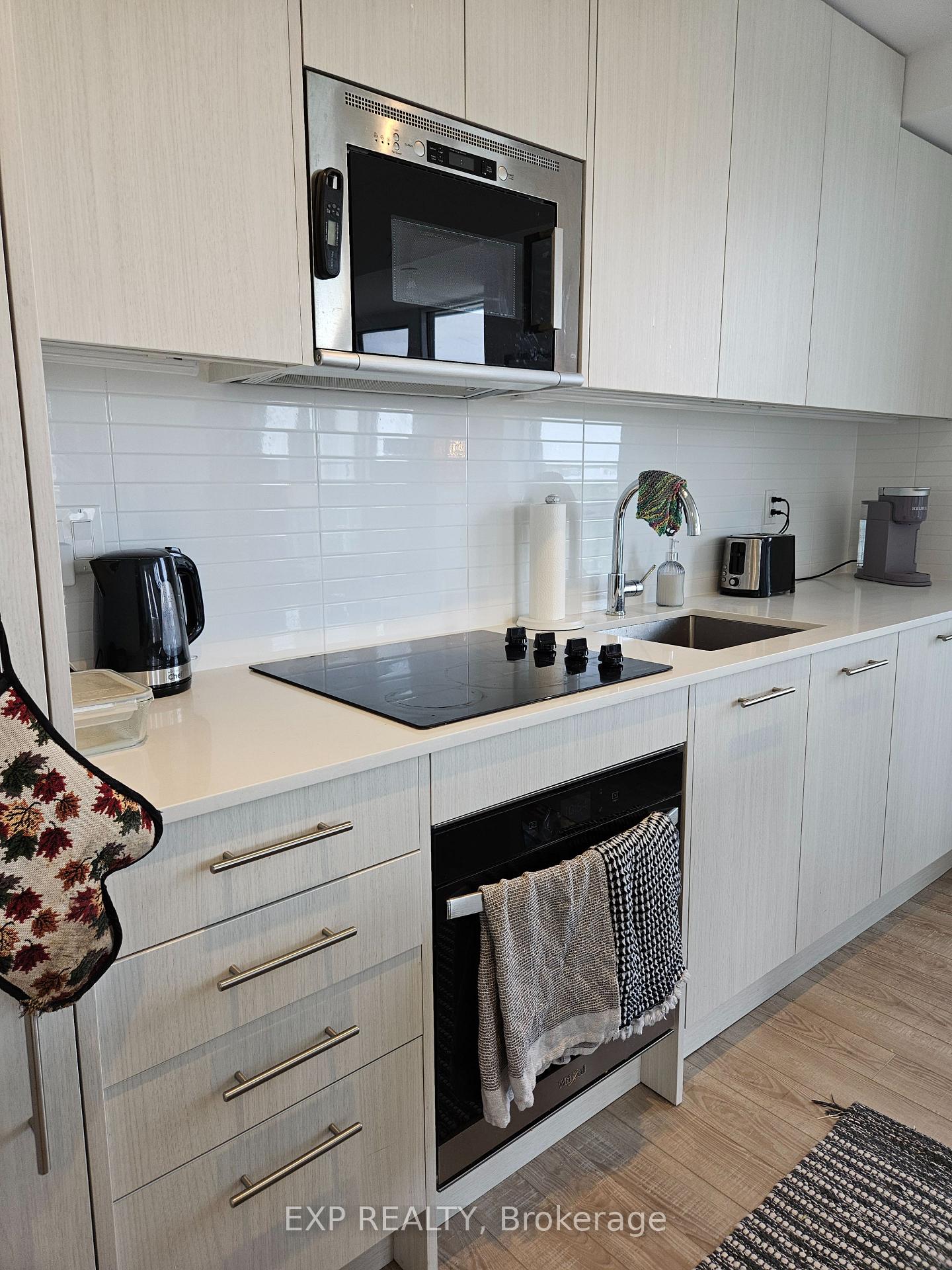 Photo 21 of Unit 1503, 286 Main Street, Toronto, East End-Danforth — HOMEH