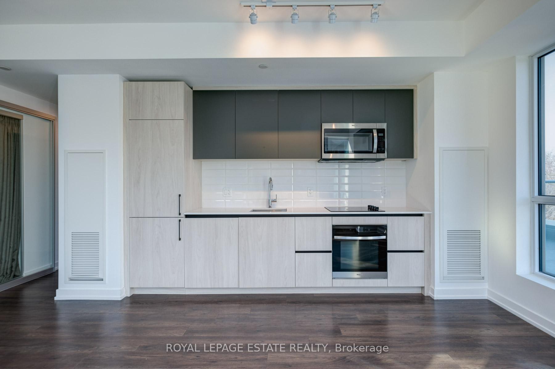 Photo 5 of Unit 610, 150 Logan Avenue, Toronto, South Riverdale — HOMEH