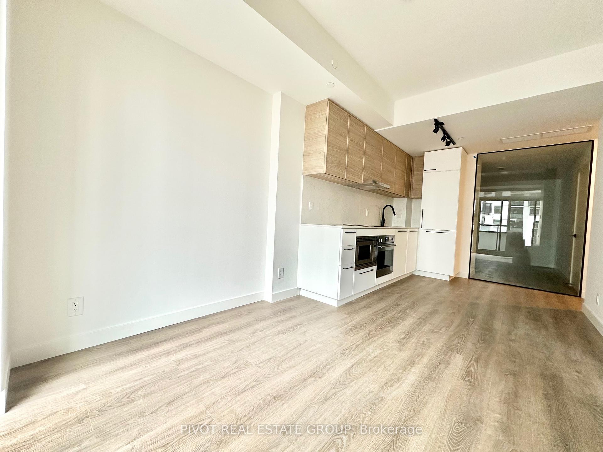 Photo 6 of Unit 442, 1050 Eastern Avenue, Toronto, The Beaches — HOMEH