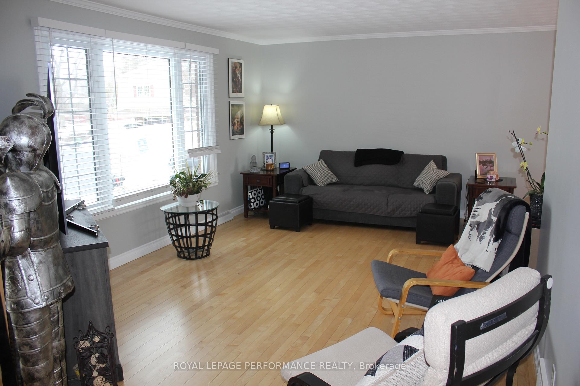 Photo 5 of 21 Colbrook Court, Cornwall — HOMEH