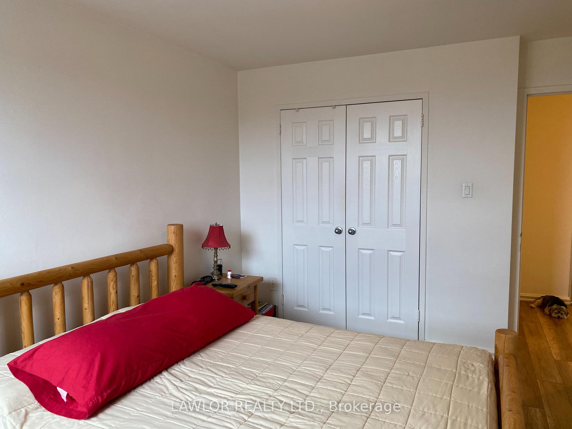 Photo 16 of Unit 908, 3311 Kingston Road, Scarborough, Scarborough Village — HOMEH