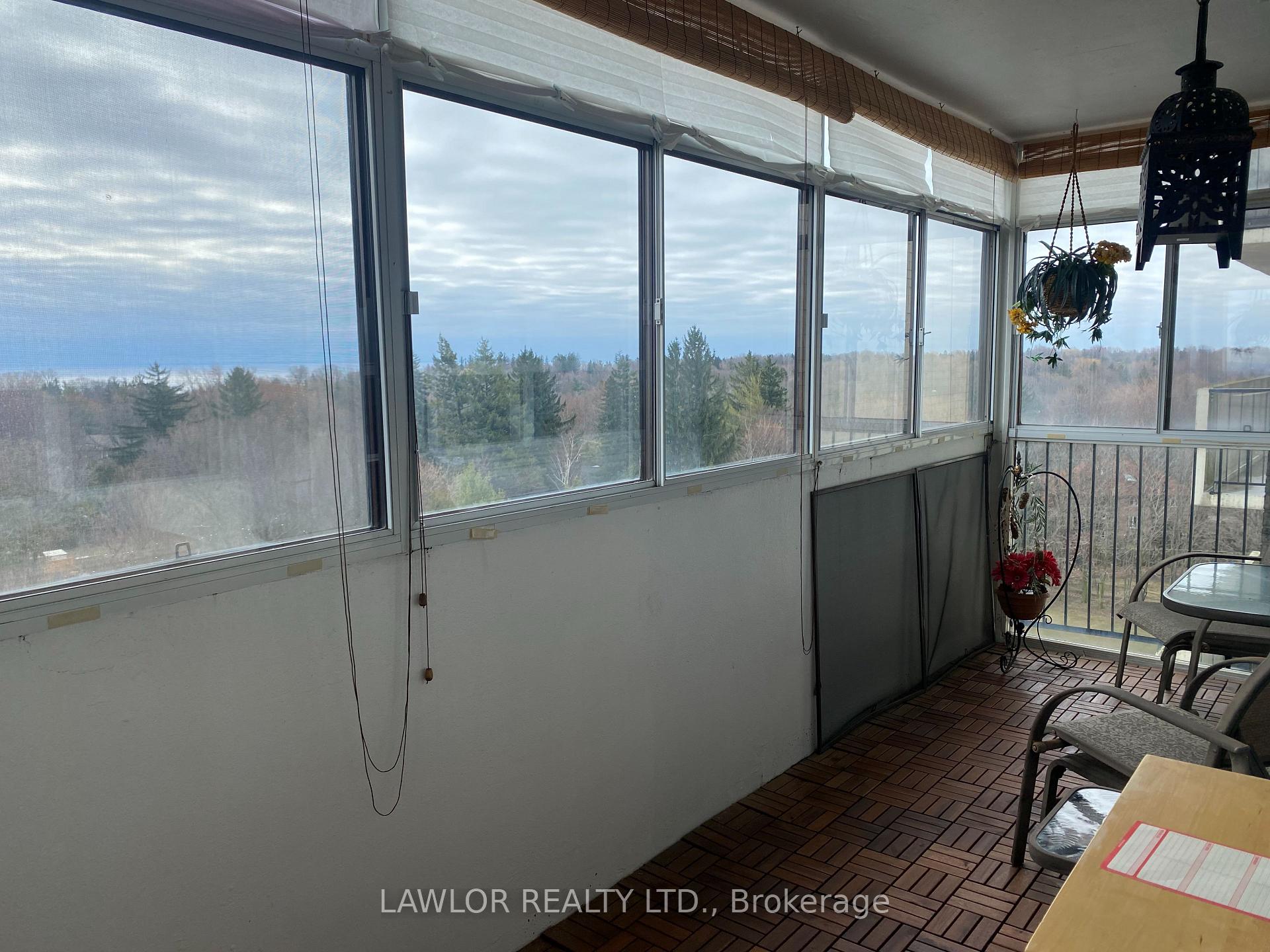 Photo 4 of Unit 908, 3311 Kingston Road, Scarborough, Scarborough Village — HOMEH