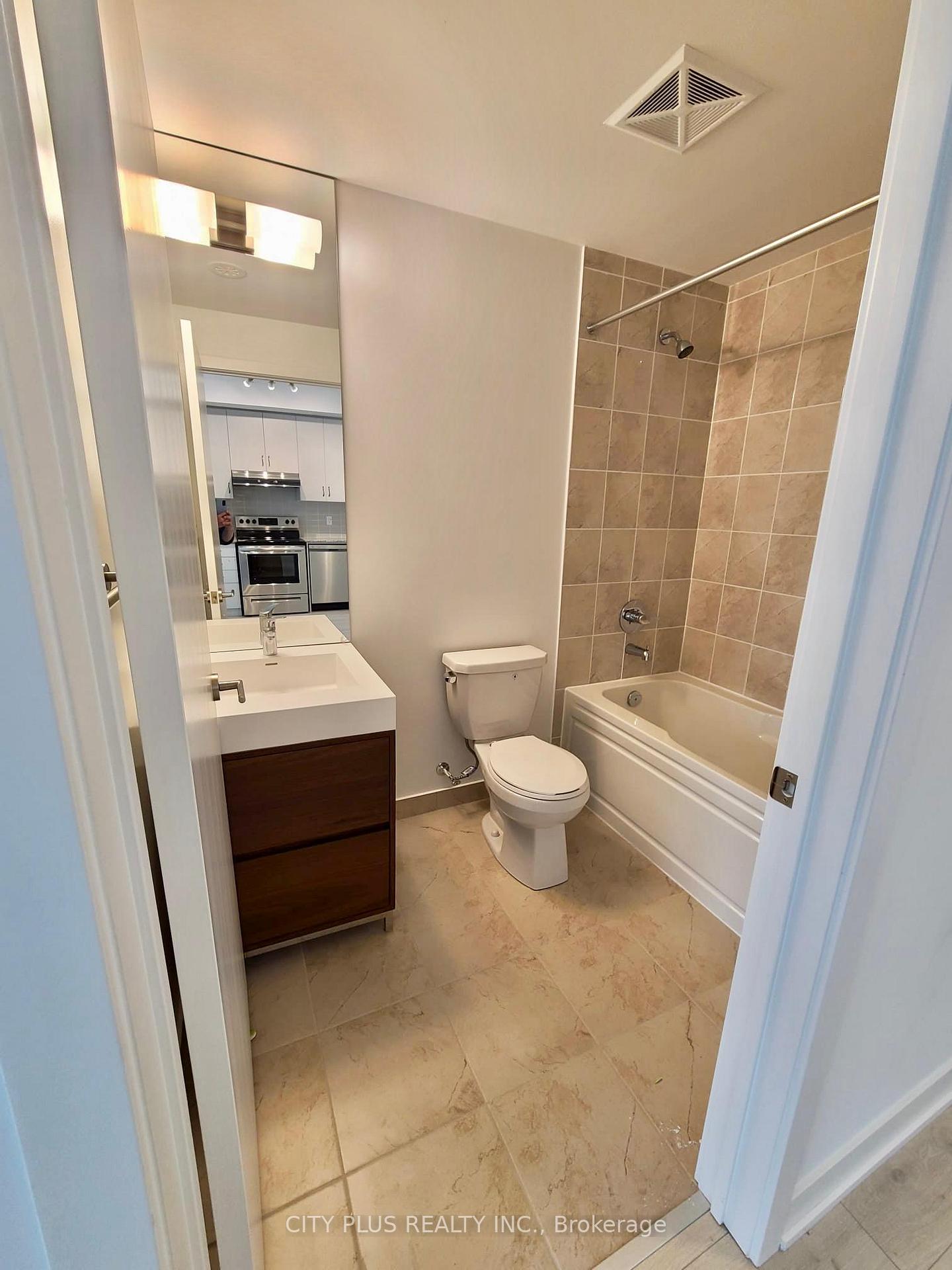 Photo 6 of Unit 302, 1 Climo Lane, Markham, Wismer — HOMEH