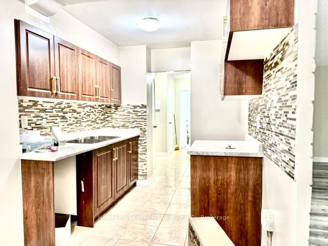 Photo 2 of Unit 307, 180 Markham Road, Scarborough, Scarborough Village — HOMEH