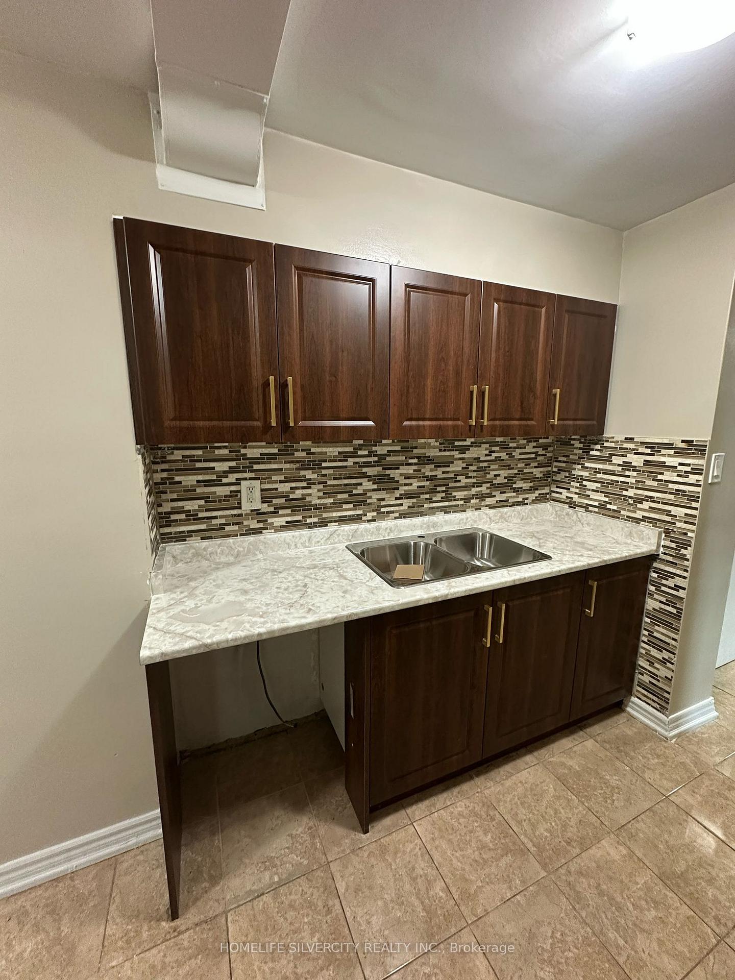 Photo 6 of Unit 307, 180 Markham Road, Scarborough, Scarborough Village — HOMEH