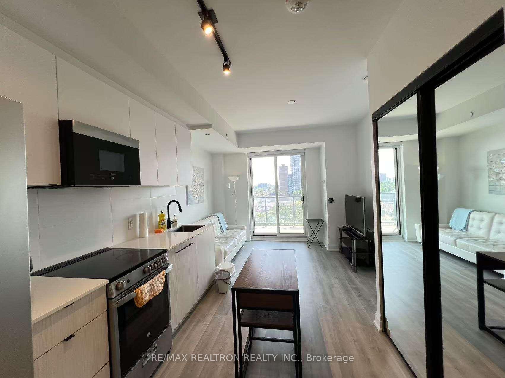 Photo 3 of Unit 711, 2369 Danforth Avenue, Toronto, East End-Danforth — HOMEH