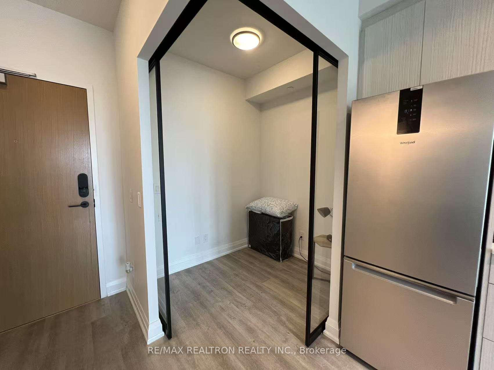 Photo 2 of Unit 711, 2369 Danforth Avenue, Toronto, East End-Danforth — HOMEH