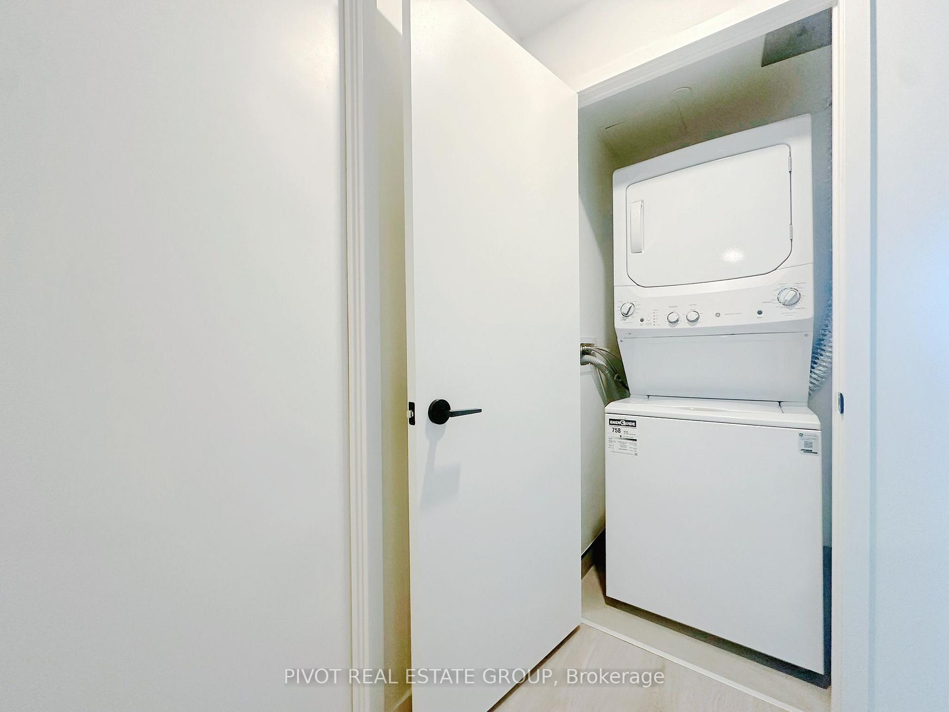 Photo 3 of Unit 440, 1050 Eastern Avenue, Toronto, The Beaches — HOMEH