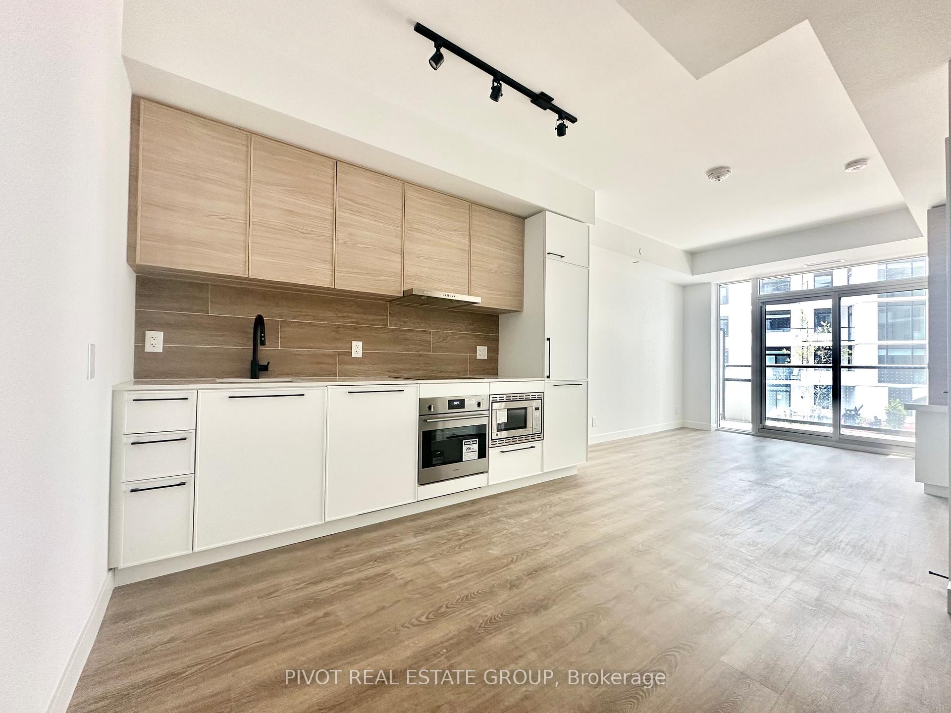 Photo 5 of Unit 436, 1050 Eastern Avenue, Toronto, The Beaches — HOMEH