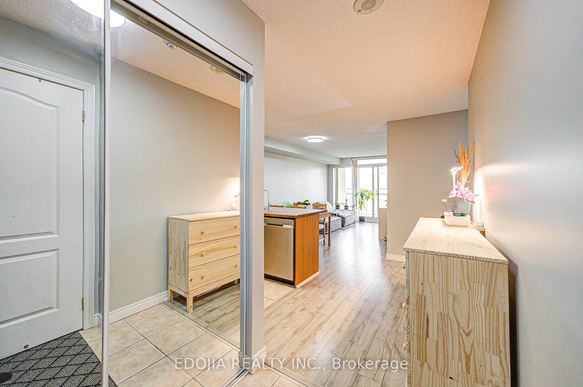 Photo 9 of Unit 506, 25 Times Avenue, Markham, Commerce Valley — HOMEH