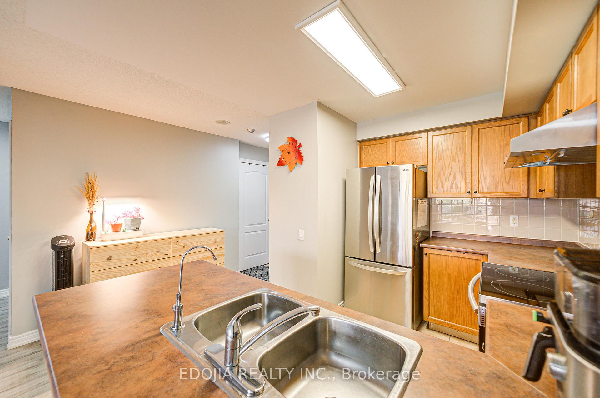 Photo 13 of Unit 506, 25 Times Avenue, Markham, Commerce Valley — HOMEH