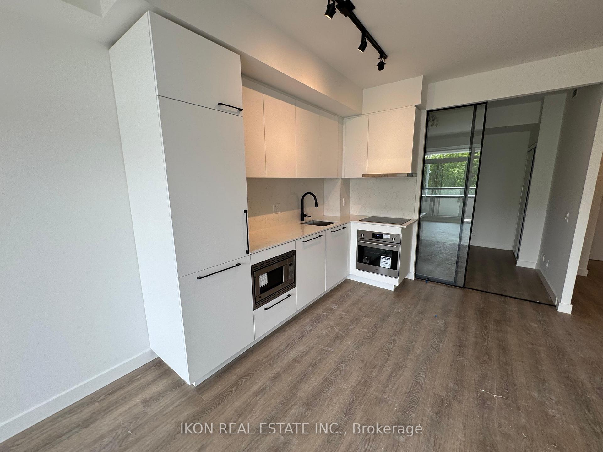 Photo 7 of Unit 419, 1050 Eastern Avenue, Toronto, The Beaches — HOMEH
