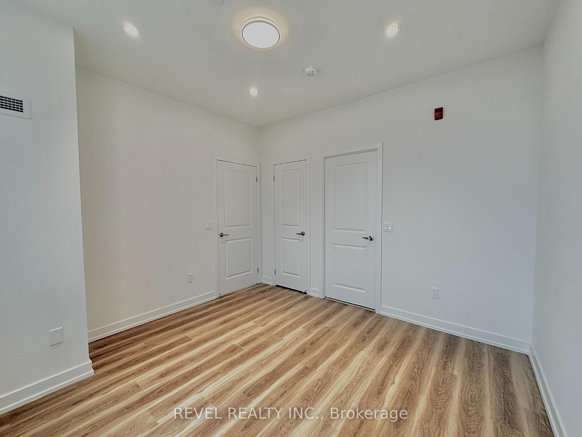 Photo 41 of Unit 504, 1010 Dundas Street E, Whitby, Pringle Creek — HOMEH