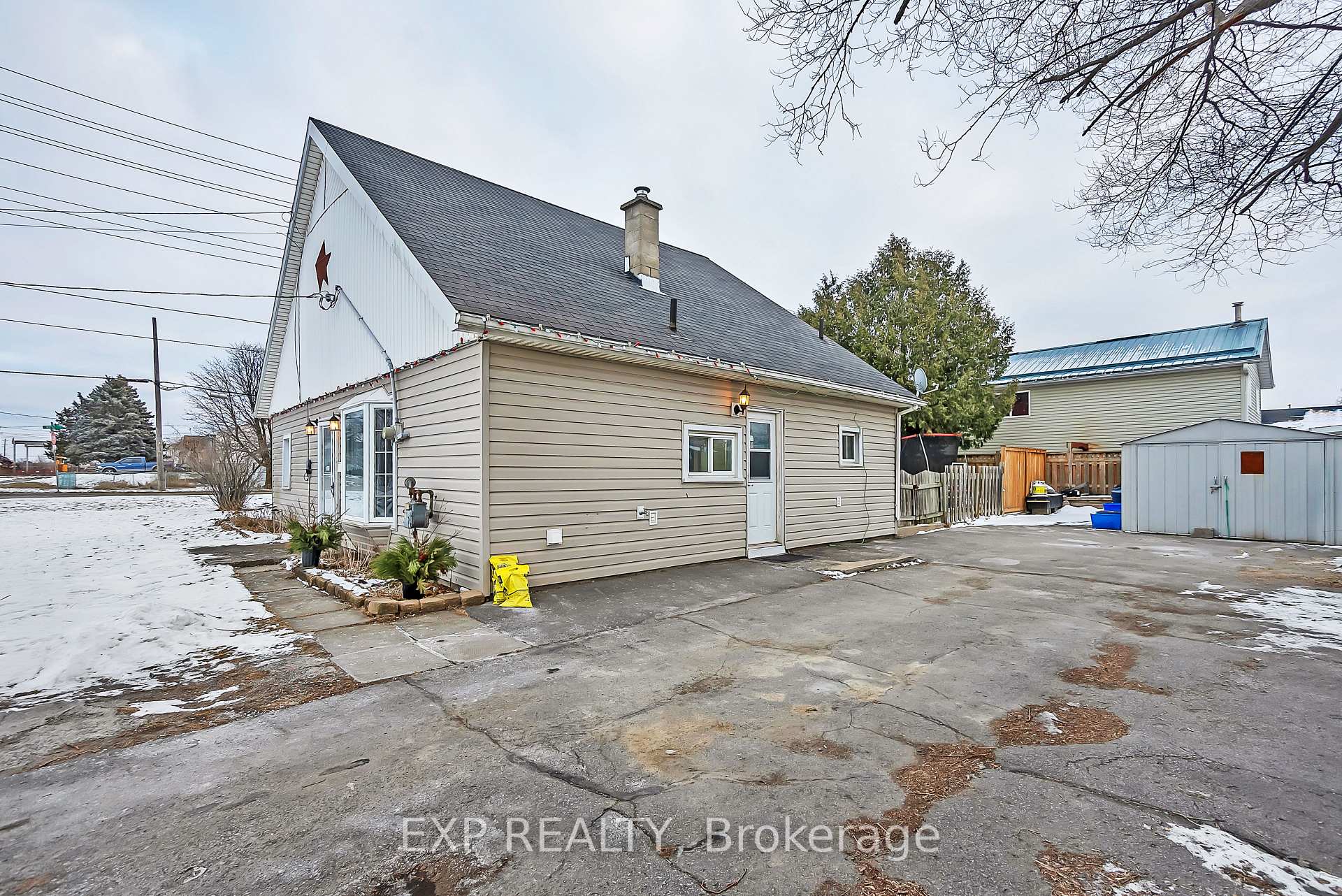 Photo 5 of 83 Byron Street, Belleville, Belleville Ward — HOMEH