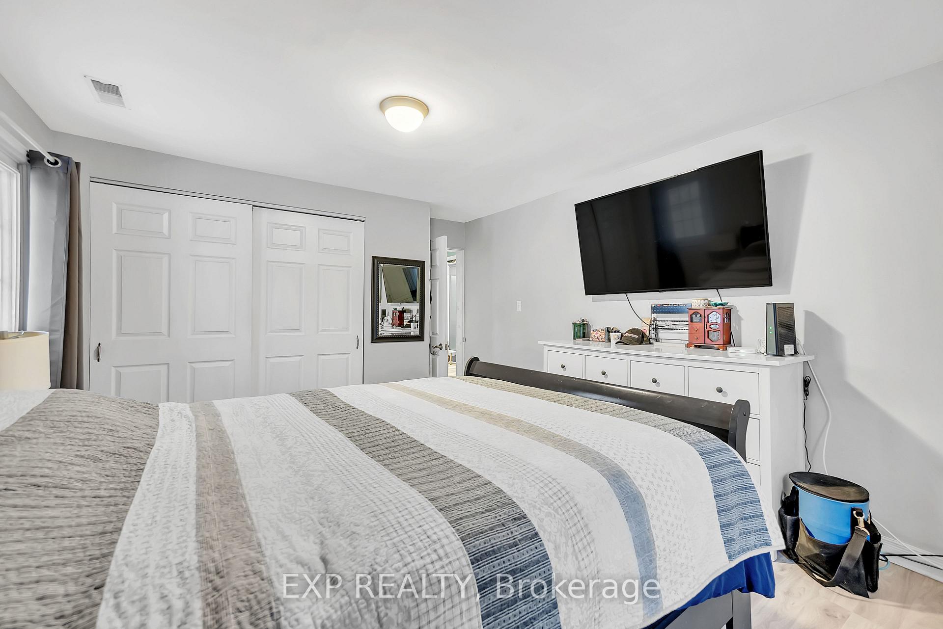 Photo 21 of 83 Byron Street, Belleville, Belleville Ward — HOMEH