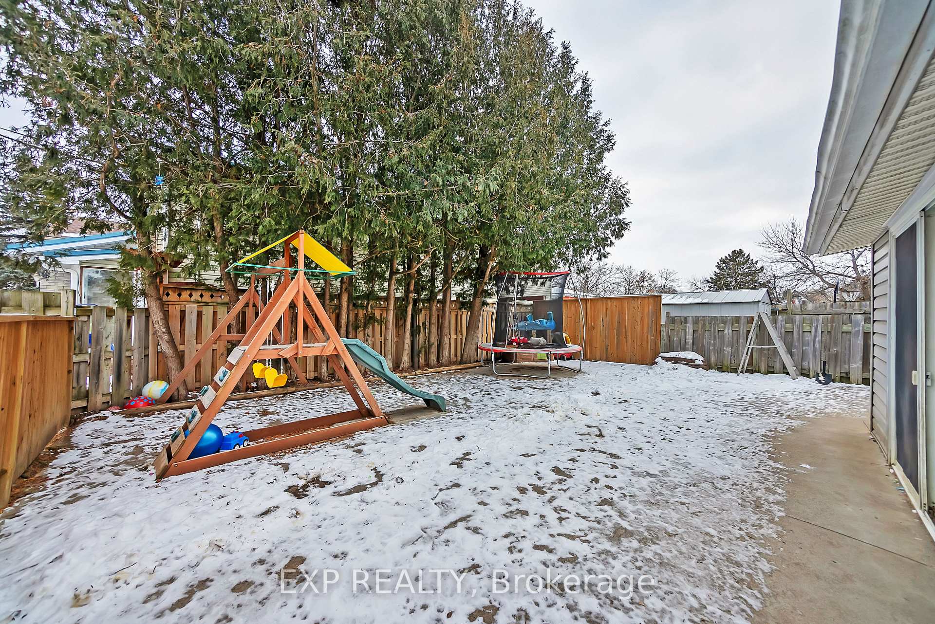Photo 31 of 83 Byron Street, Belleville, Belleville Ward — HOMEH