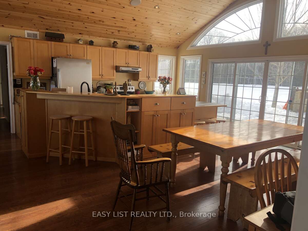 Photo 6 of 535 Perrier Road, Hastings Highlands, Bangor Ward — HOMEH