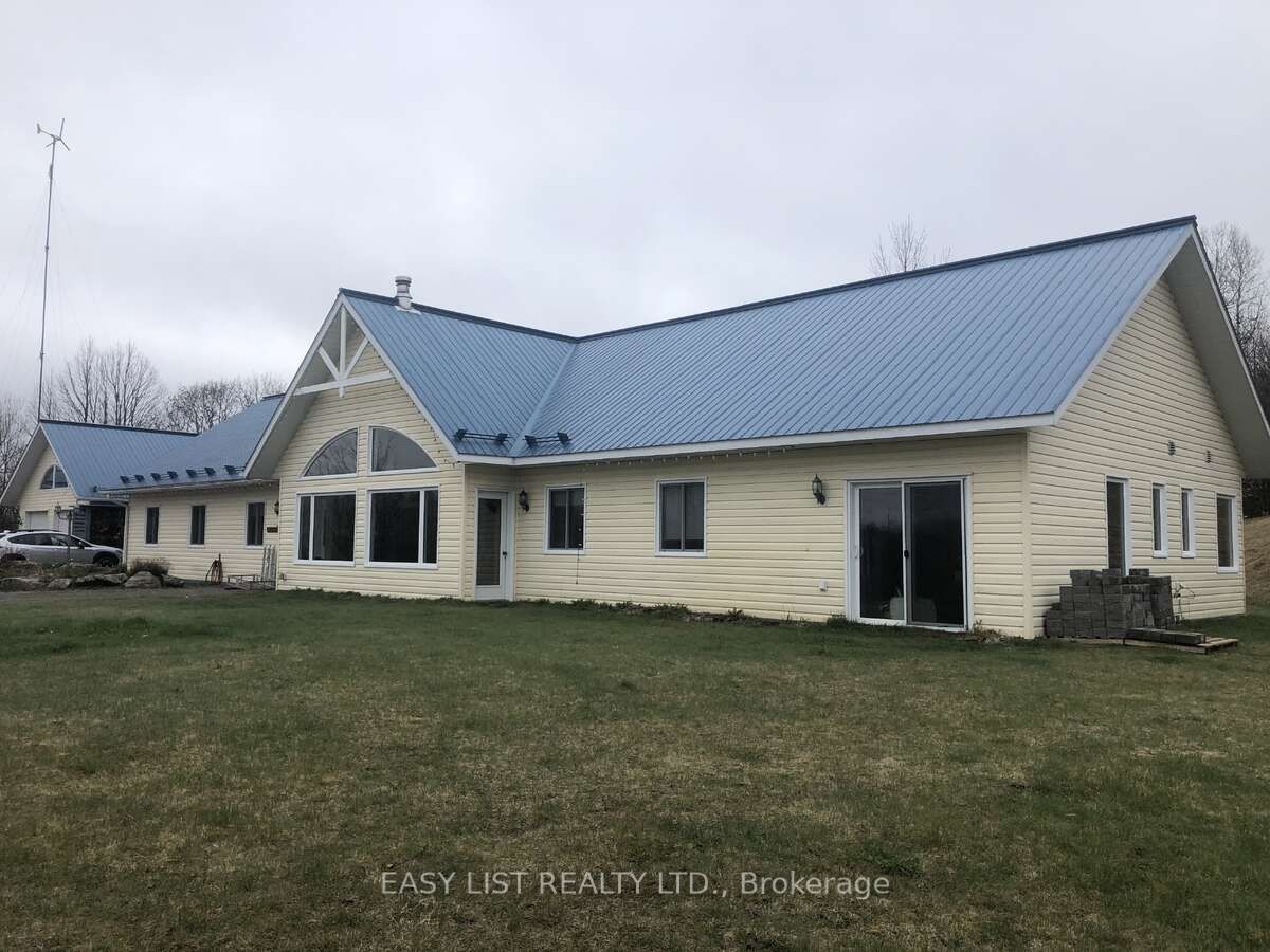 Photo 2 of 535 Perrier Road, Hastings Highlands, Bangor Ward — HOMEH