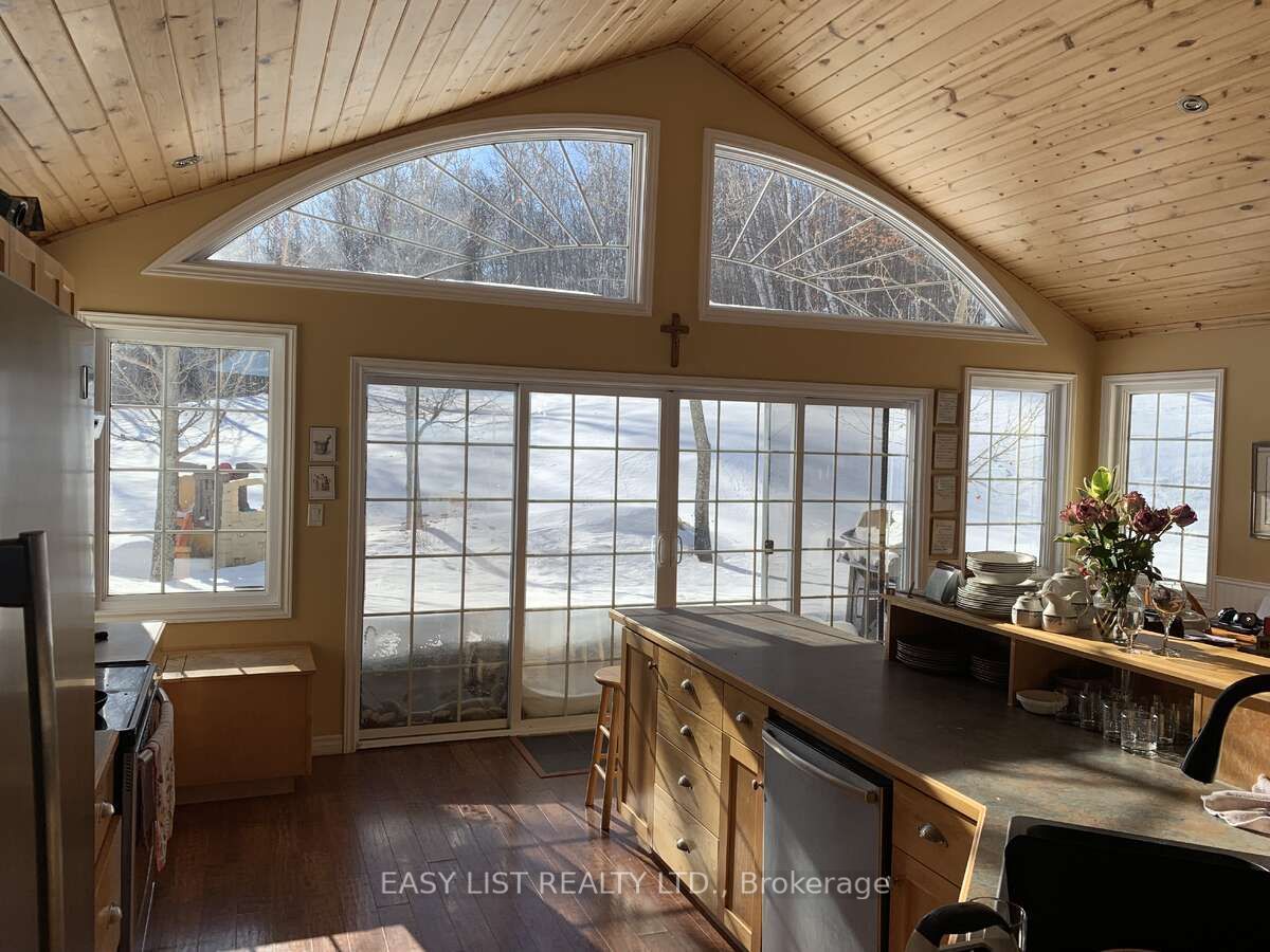 Photo 3 of 535 Perrier Road, Hastings Highlands, Bangor Ward — HOMEH