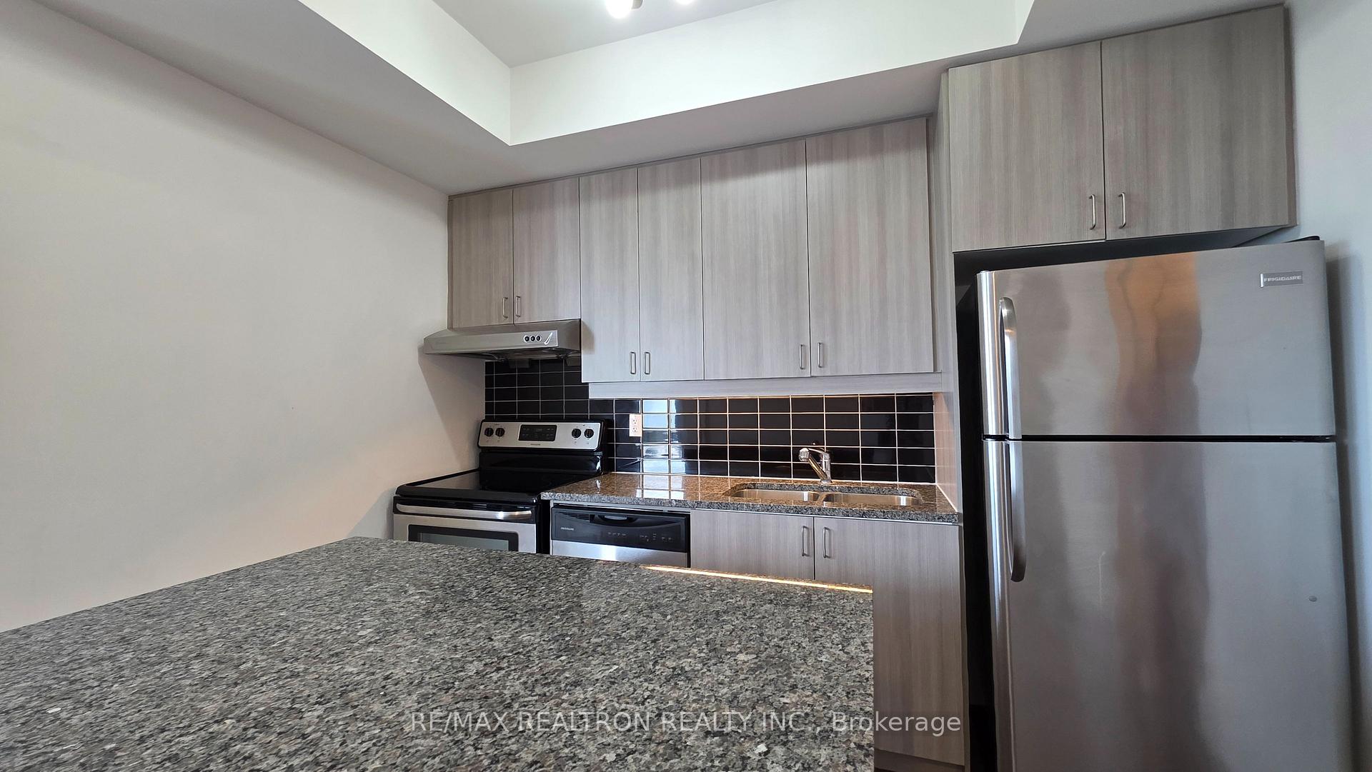 Photo 7 of Unit 1008, 8110 Birchmount Road, Markham, Unionville — HOMEH