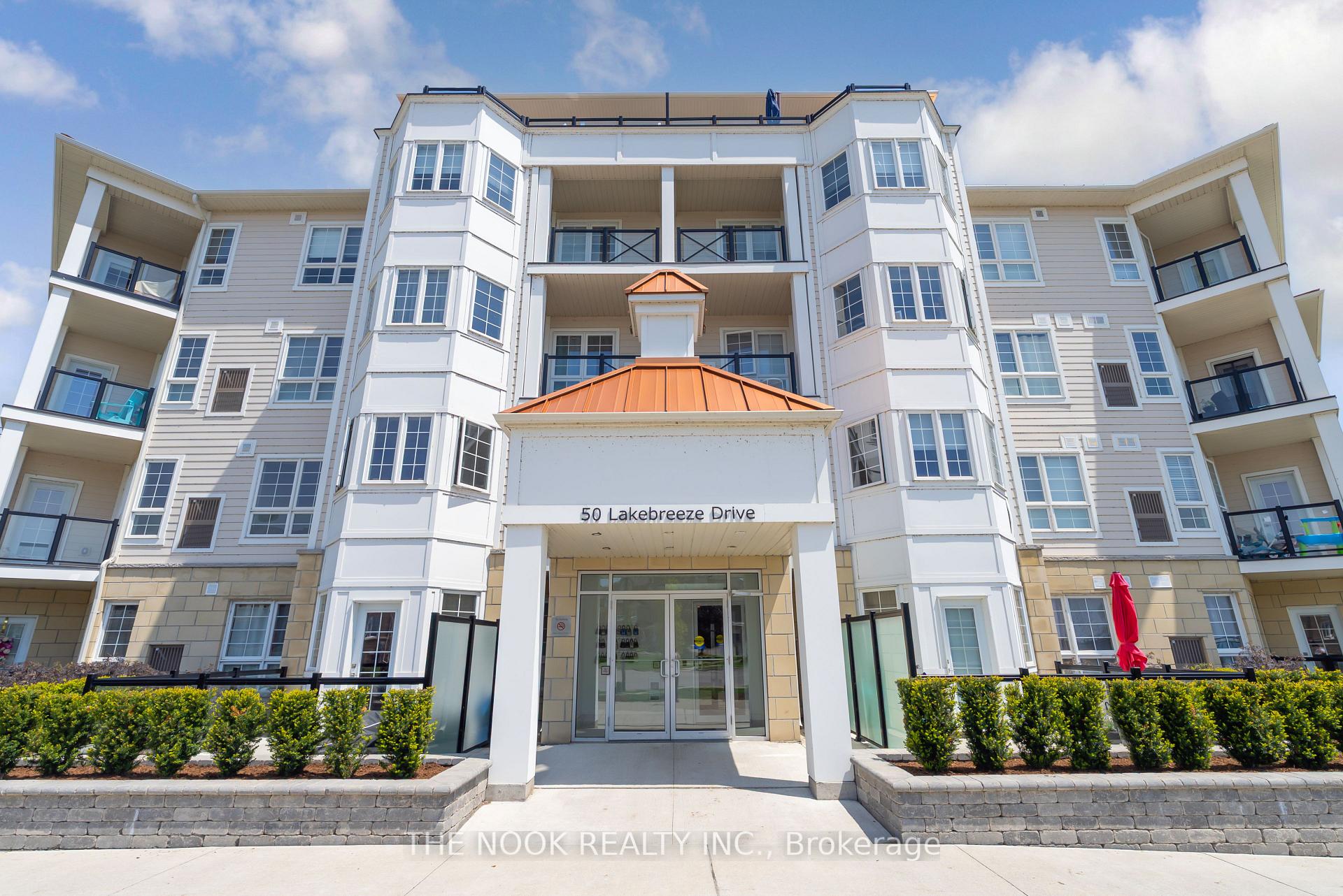 Front of Unit 301, 50 Lakebreeze Drive