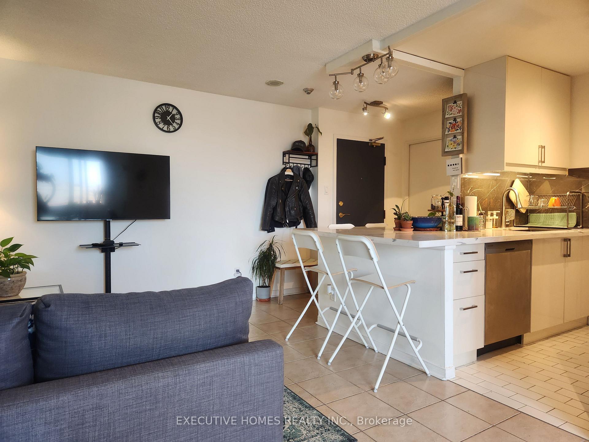 Photo 6 of Unit 208, 330 Mccowan Road, Scarborough, Eglinton East — HOMEH