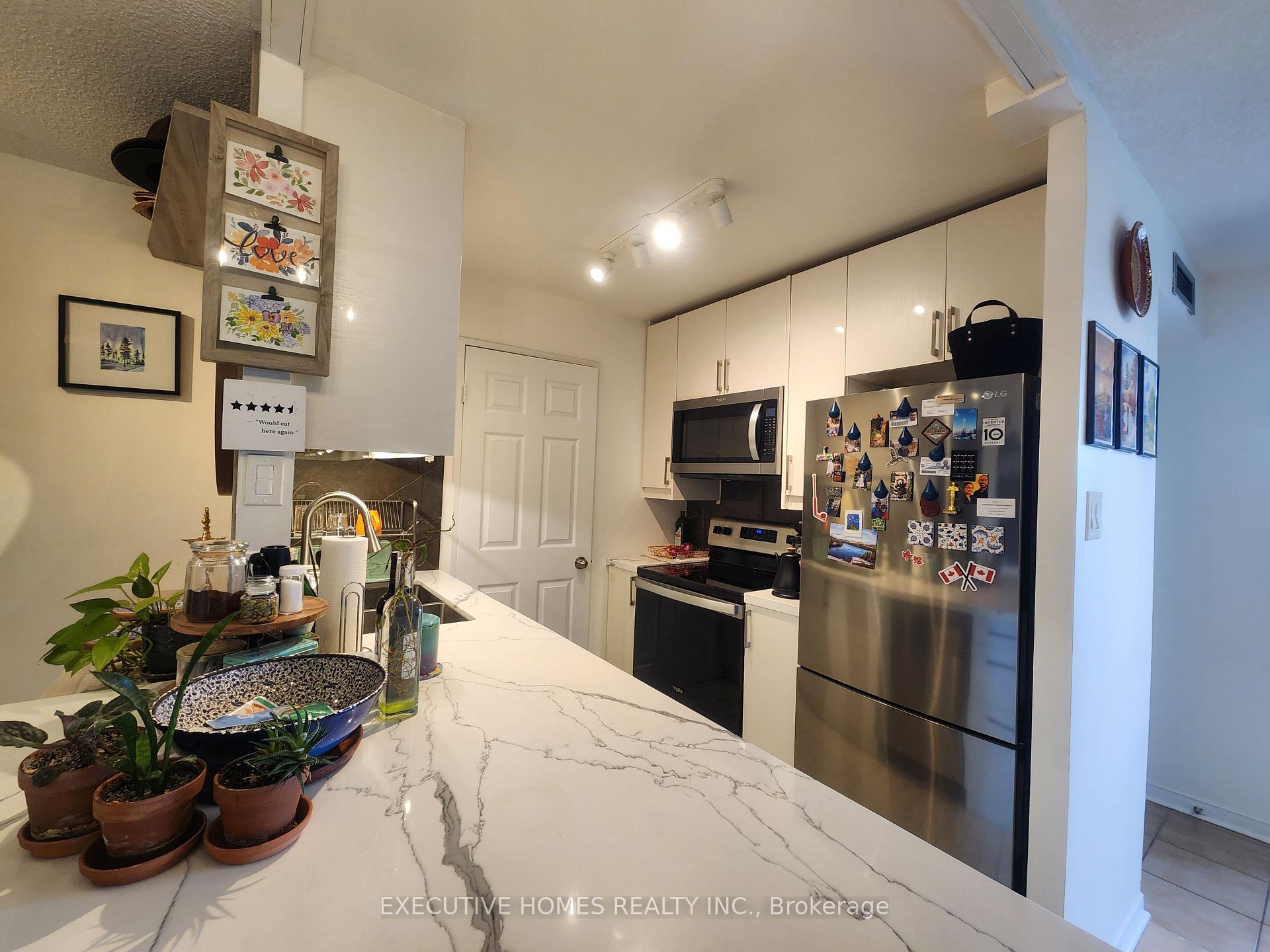 Photo 4 of Unit 208, 330 Mccowan Road, Scarborough, Eglinton East — HOMEH