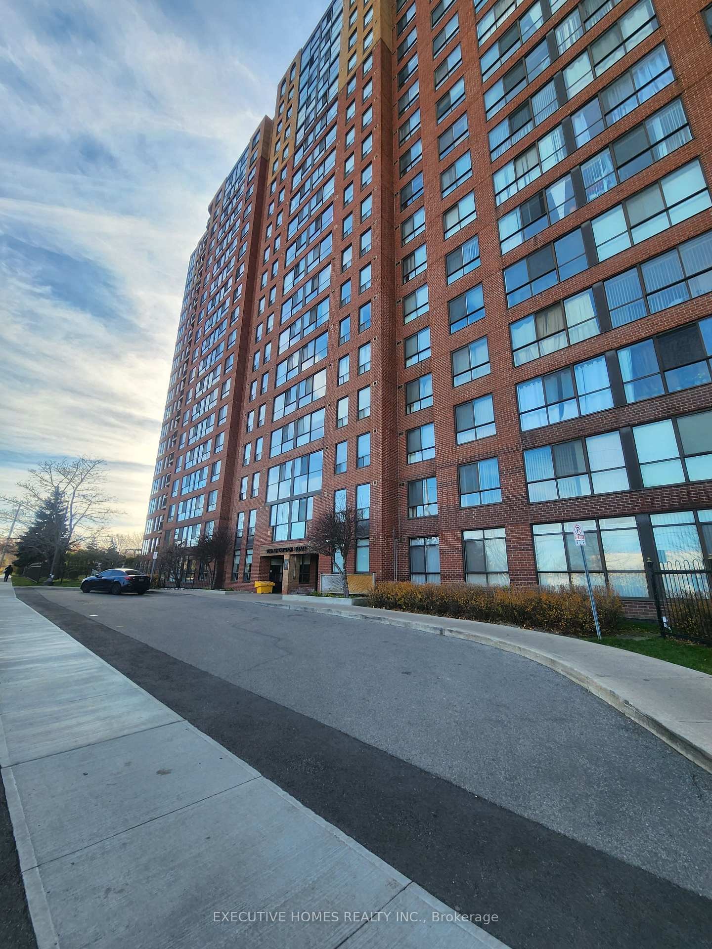 Photo 16 of Unit 208, 330 Mccowan Road, Scarborough, Eglinton East — HOMEH