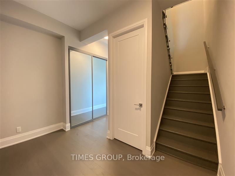 Photo 6 of Unit PH09, 18 Water Walk Drive, Markham, Unionville — HOMEH