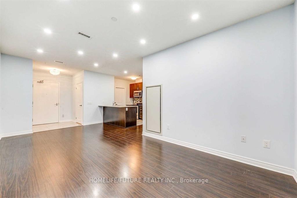 Photo 4 of Unit 207, 7325 Markham Road, Markham, Cedarwood — HOMEH