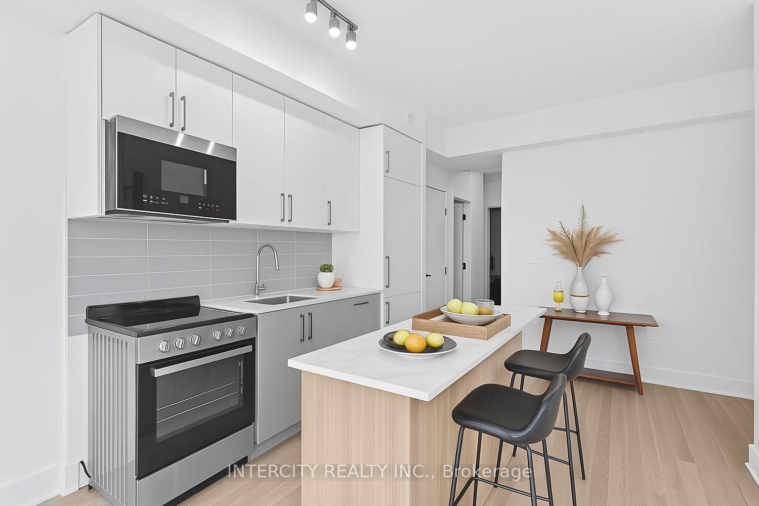 Photo 9 of Unit 411, 2075 King Road, King, King City — HOMEH