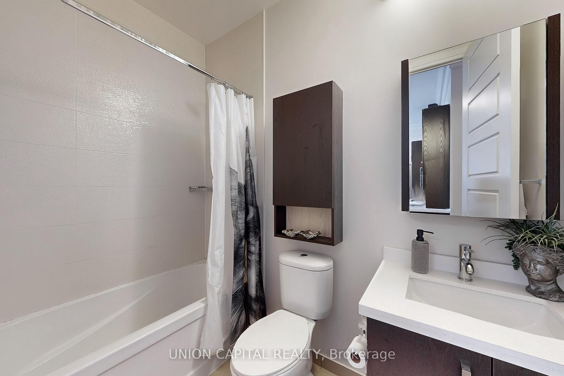 Photo 9 of Unit PH01, 28 Uptown Drive, Markham, Unionville — HOMEH