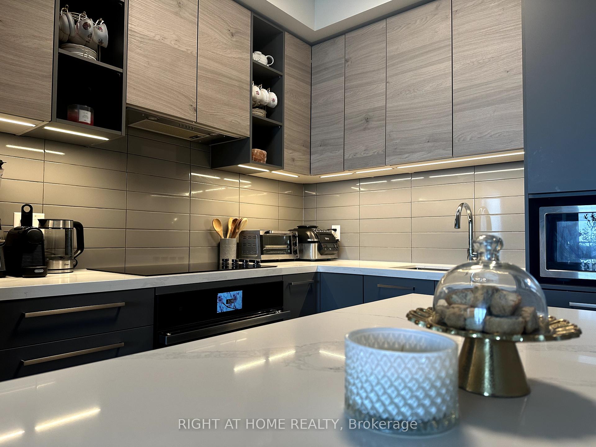 Photo 7 of Unit 3009, 38 Gandhi Lane, Markham, Commerce Valley — HOMEH