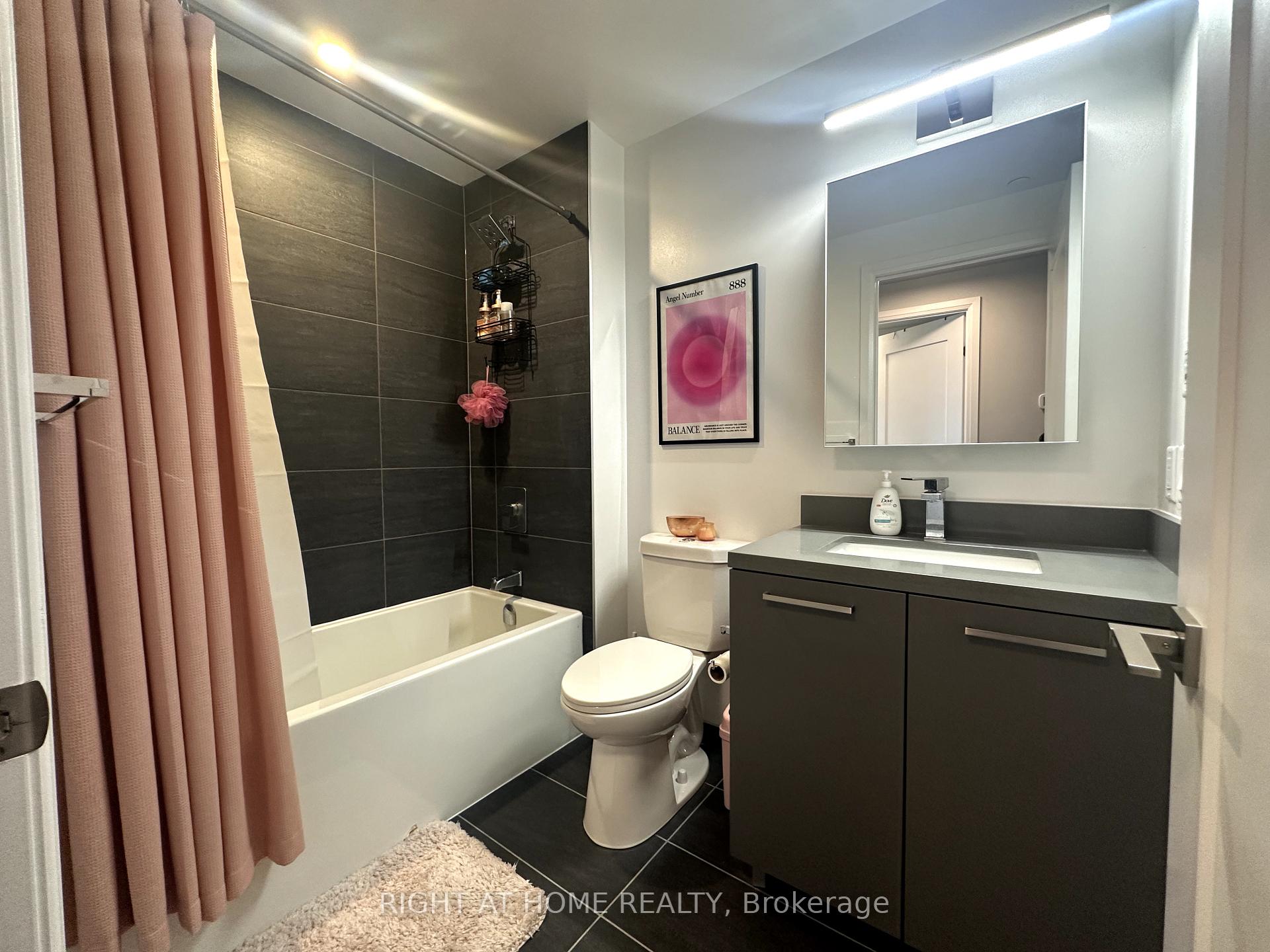 Photo 6 of Unit 3009, 38 Gandhi Lane, Markham, Commerce Valley — HOMEH