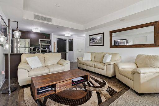 Photo 11 of Unit 402, 149 Church Street, King, Schomberg — HOMEH