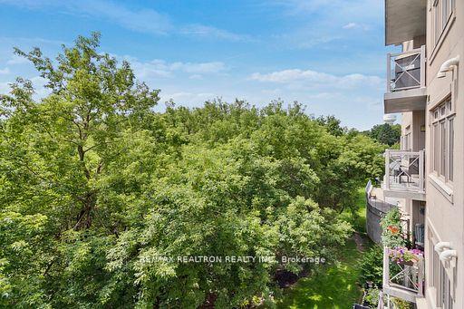 Photo 32 of Unit 402, 149 Church Street, King, Schomberg — HOMEH