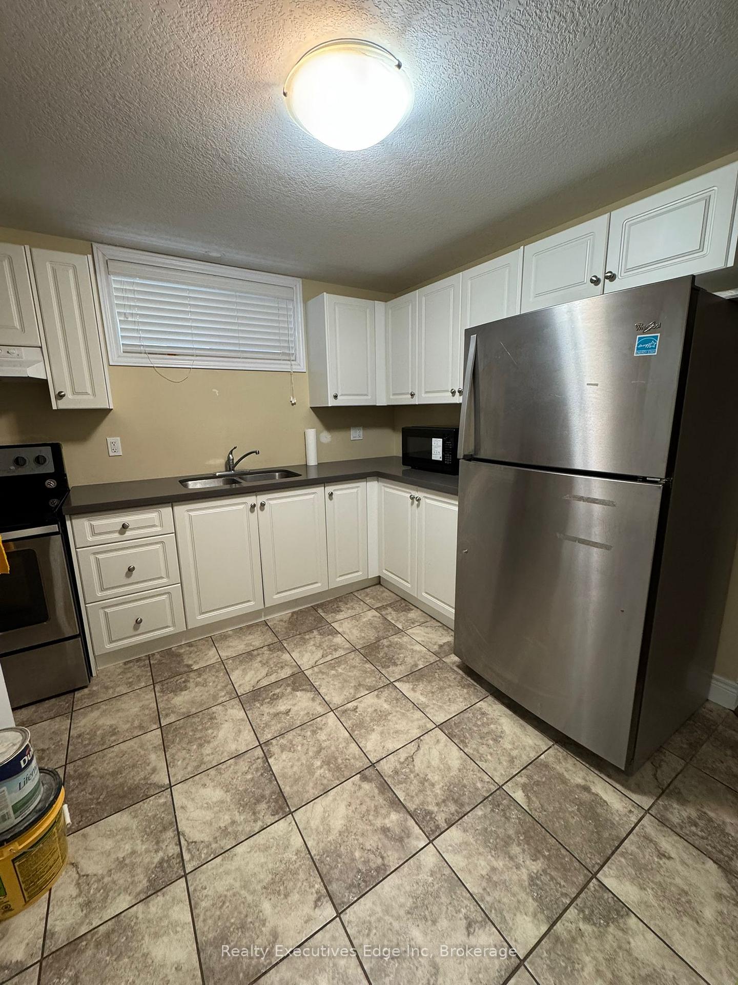 Photo 2 of Unit LOWER UNIT, 111 Dallan Drive, Guelph, Pineridge/Westminster Woods — HOMEH