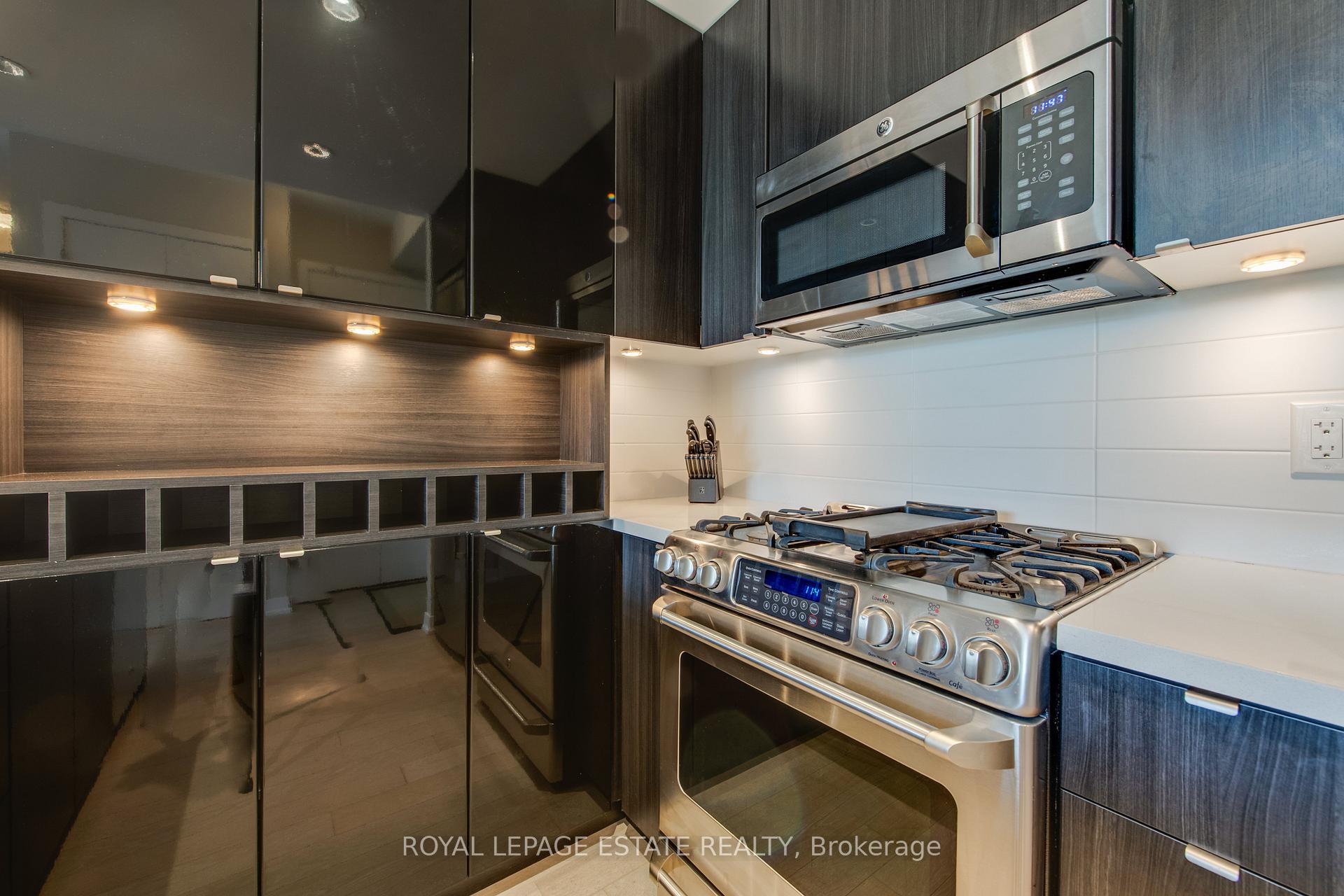 Photo 9 of Unit 328, 88 Colgate Avenue, Toronto, South Riverdale — HOMEH