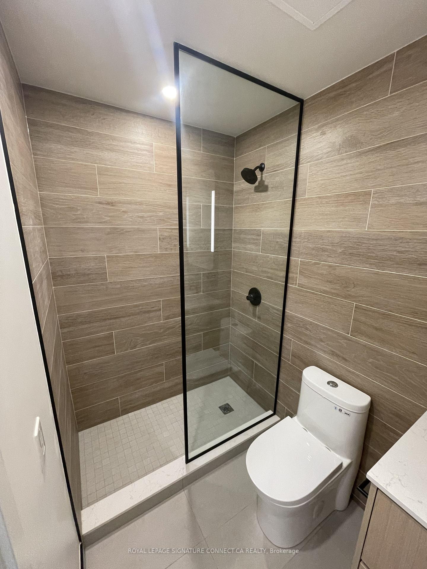 Photo 4 of Unit 727, 1050 Eastern Avenue, Toronto, Greenwood-Coxwell — HOMEH