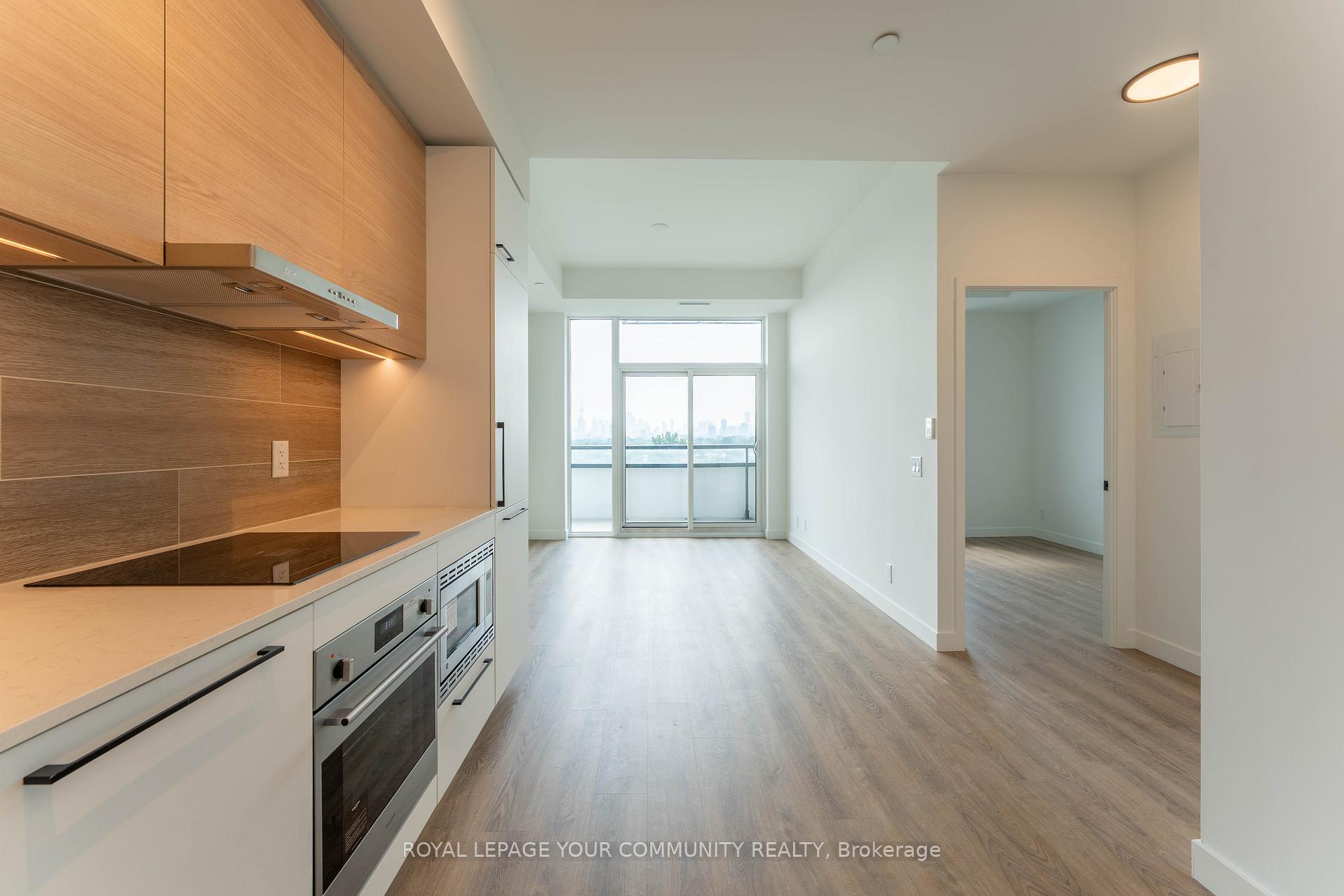 Photo 5 of Unit 715, 1050 Eastern Avenue, Toronto, The Beaches — HOMEH