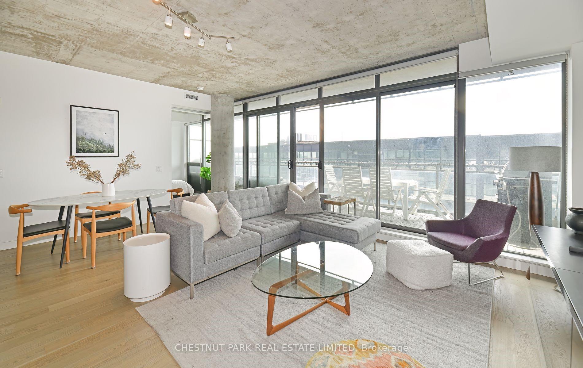 Photo 9 of Unit 806, 90 Broadview Avenue, Toronto, South Riverdale — HOMEH