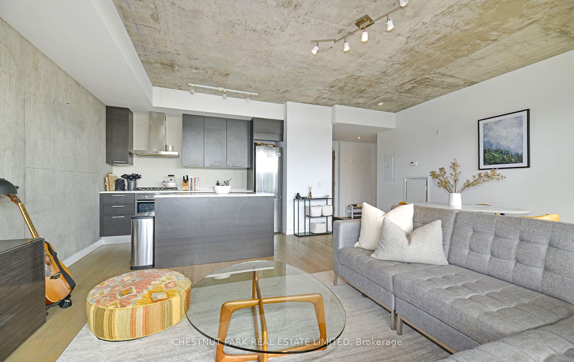 Photo 3 of Unit 806, 90 Broadview Avenue, Toronto, South Riverdale — HOMEH