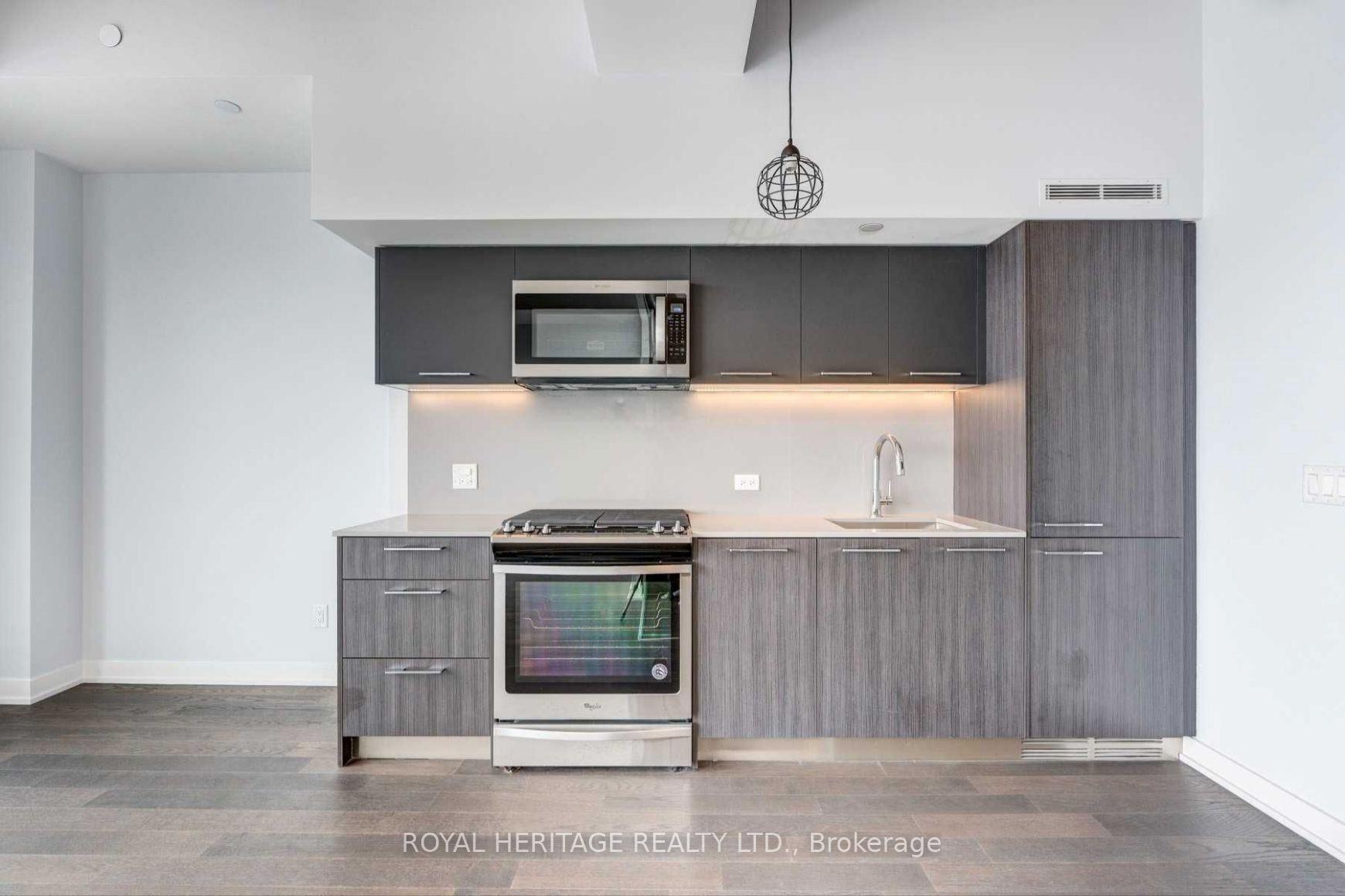 Photo 3 of Unit 910, 15 Baseball Place, Toronto, South Riverdale — HOMEH