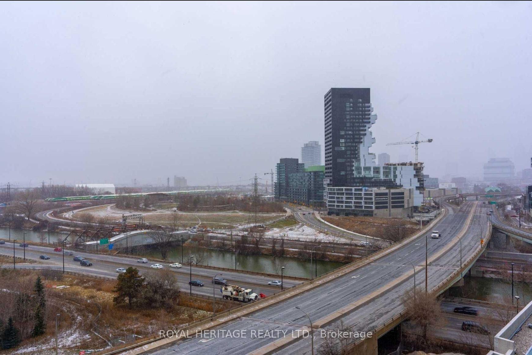 Photo 12 of Unit 910, 15 Baseball Place, Toronto, South Riverdale — HOMEH