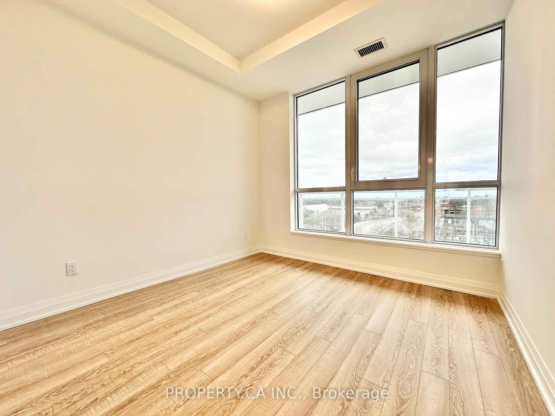 Photo 8 of Unit 813, 286 Main Street, Toronto, East End-Danforth — HOMEH