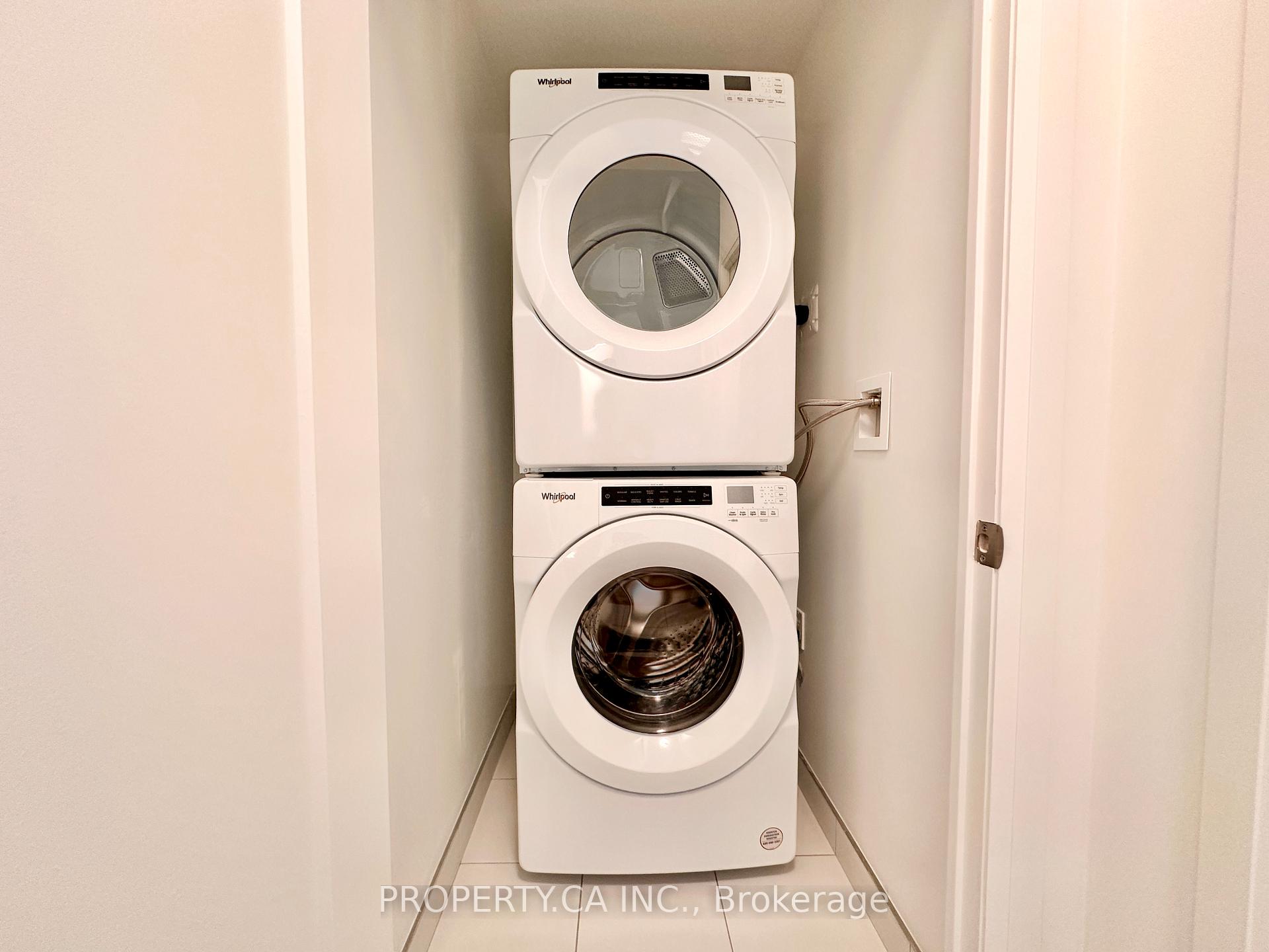 Photo 22 of Unit 813, 286 Main Street, Toronto, East End-Danforth — HOMEH
