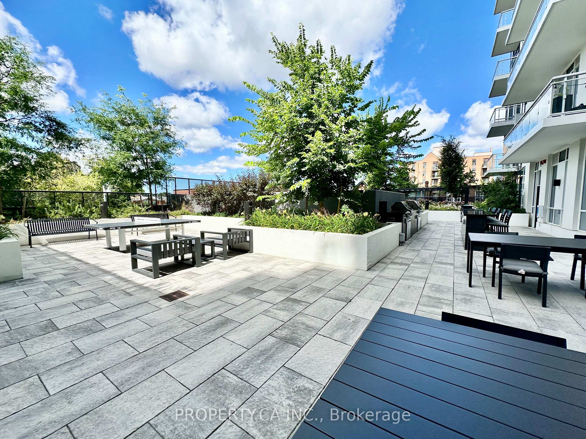 Photo 16 of Unit 813, 286 Main Street, Toronto, East End-Danforth — HOMEH
